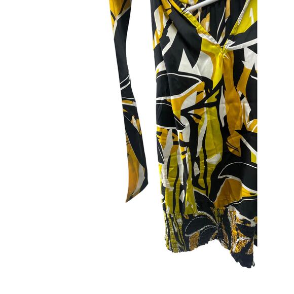 Cache Black Yellow Abstract Floral Sleeveless Smocked Top Women's Size Medium - Picture 5 of 7